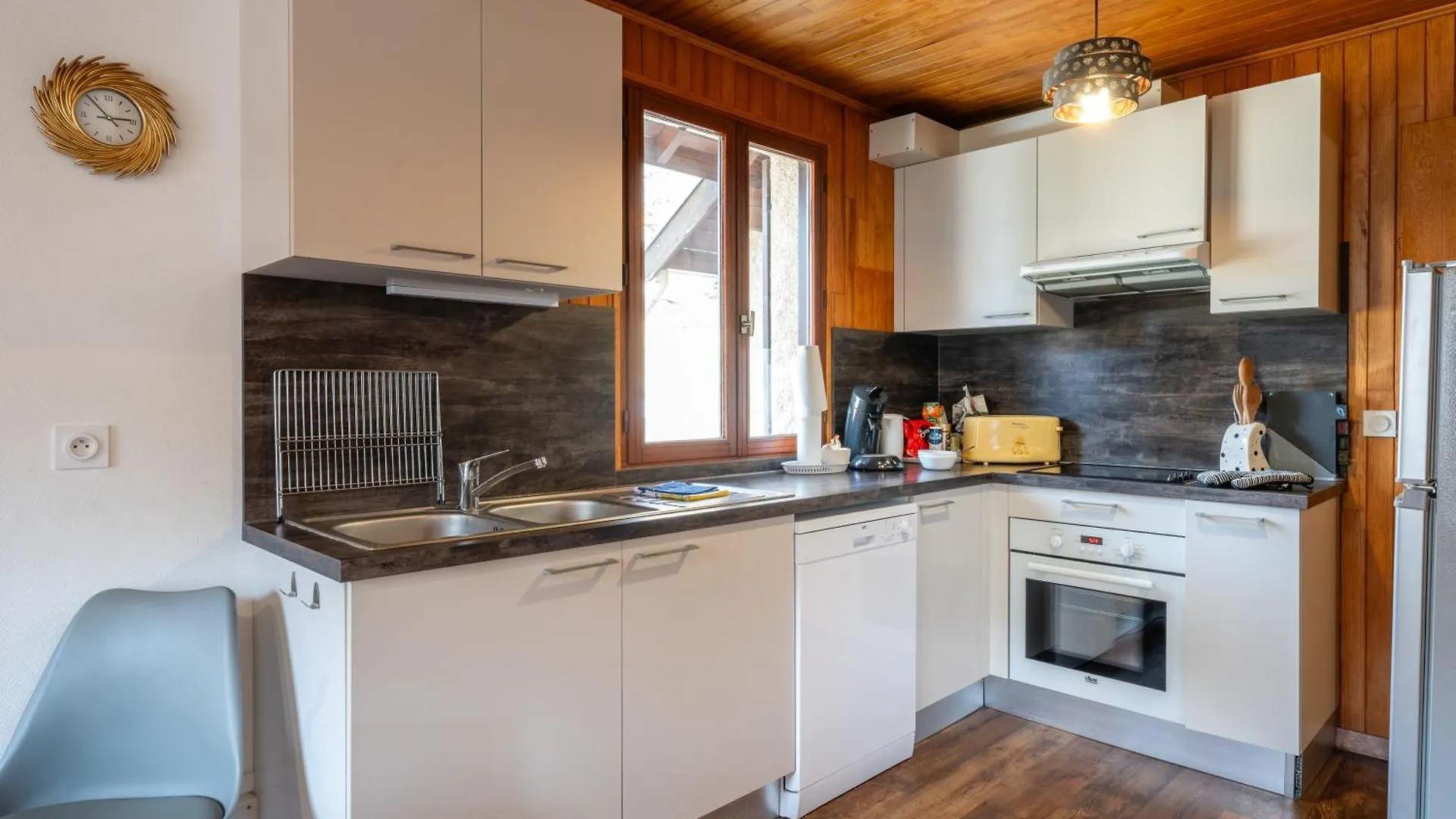 דירה סן-שפרה Grand Appartement Dans Chalet Serre Chevalier A 8 Minutes Des Pistes צרפת